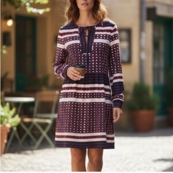 LOFT Dresses & Skirts - LOFT Burgundy and White Patterned Long Sleeve Dress- worn about 6 times